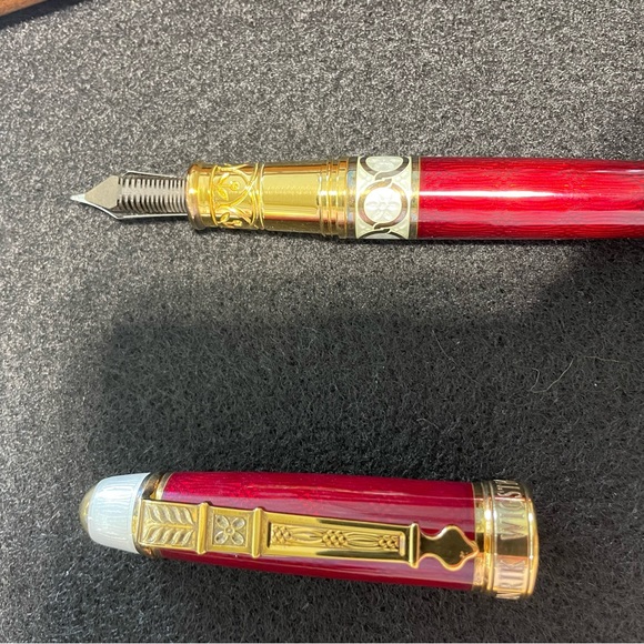 Henrik Wigstrom fountain pen by David Oscarson - Picture 11 of 13